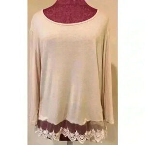 Camille & Company Top Size large Beige Lace Floral